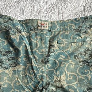 Faherty Teal and Beige Floral Shorts